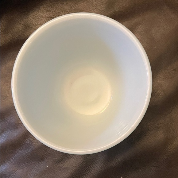 Vintage Pyrex primary colour mixing bowl - Picture 6 of 7